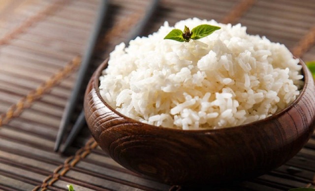 Hạn chế ăn gạo trắng