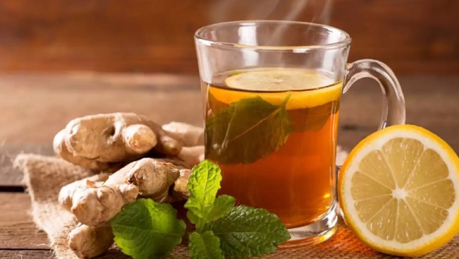 Uống trà gừng nhằm giảm lượng axit trên thực quản