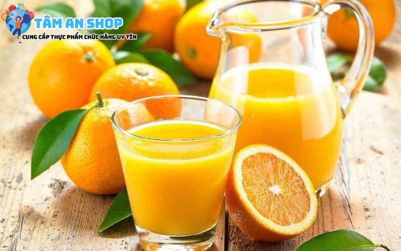 Nước cam có chứa nhiều vitamin và khoáng chất 
