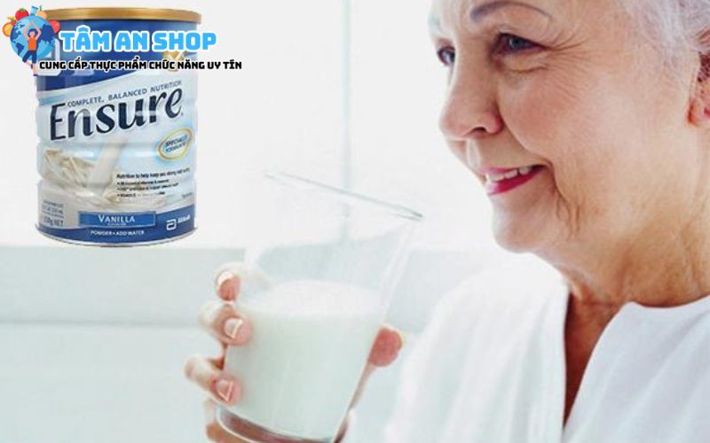 Sữa Ensure dành cho người già
