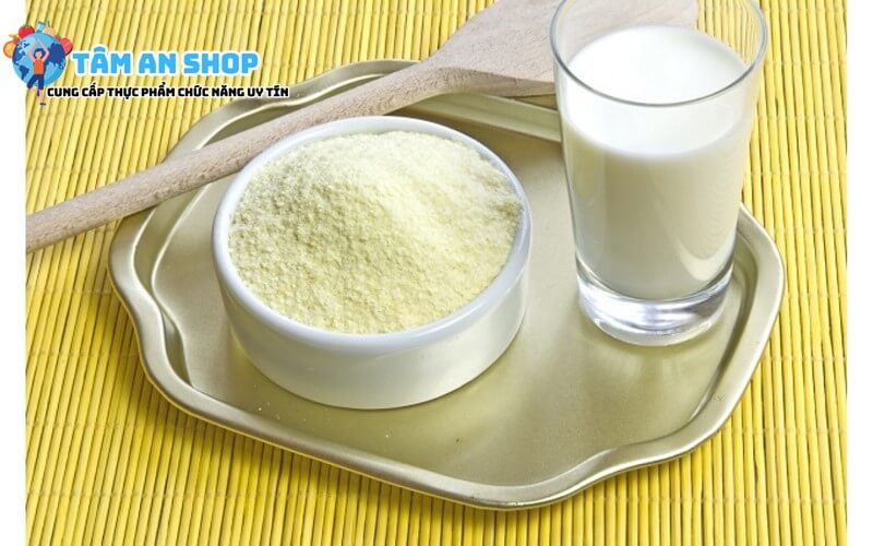 Thành phần bột sữa non trong Sữa non Colosnz
